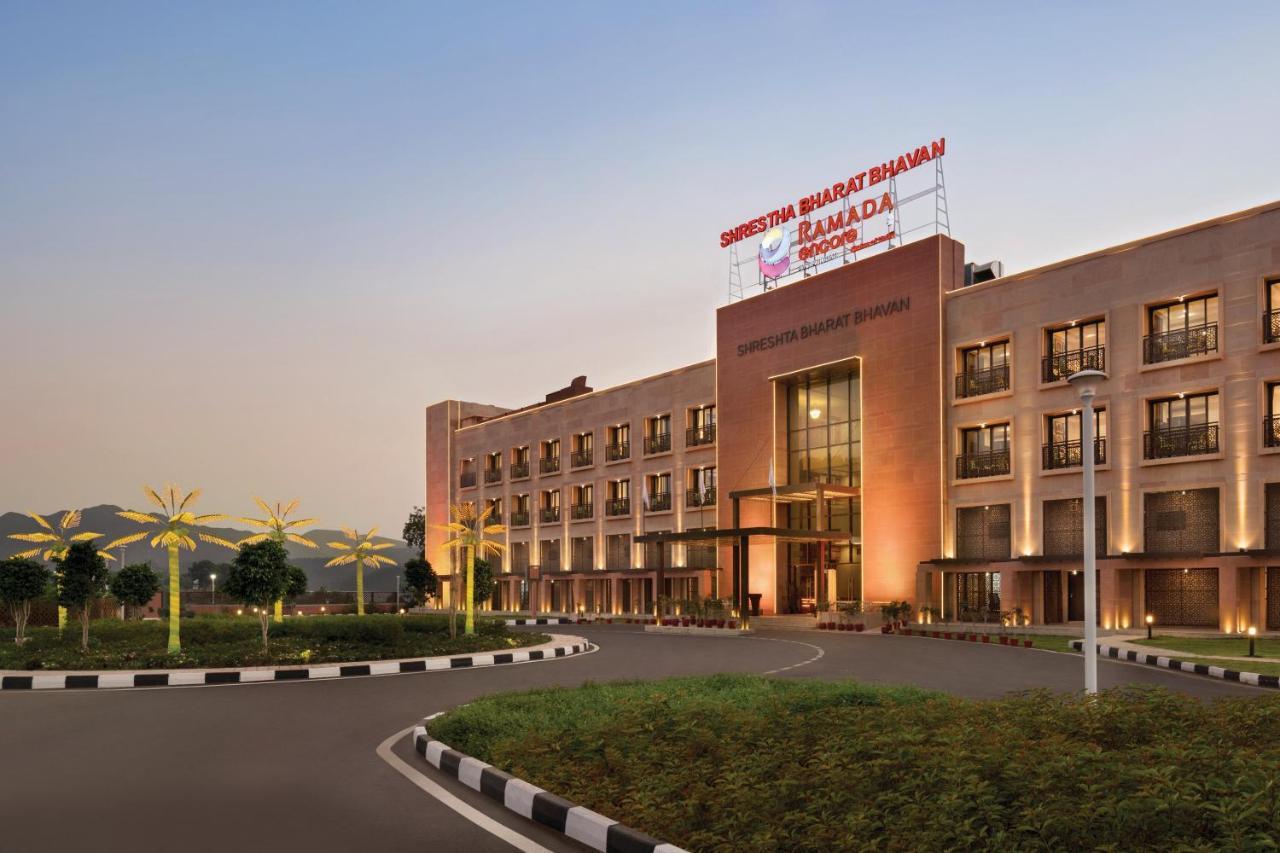 Ramada Encore By Wyndham Statue Of Unity Kevadia Exteriör bild